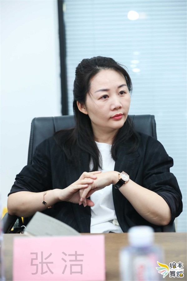 幼儿园园长张丹)(金太阳艺校创始人郝肖琴)(彩虹堂艺校创始人黄雪娇)