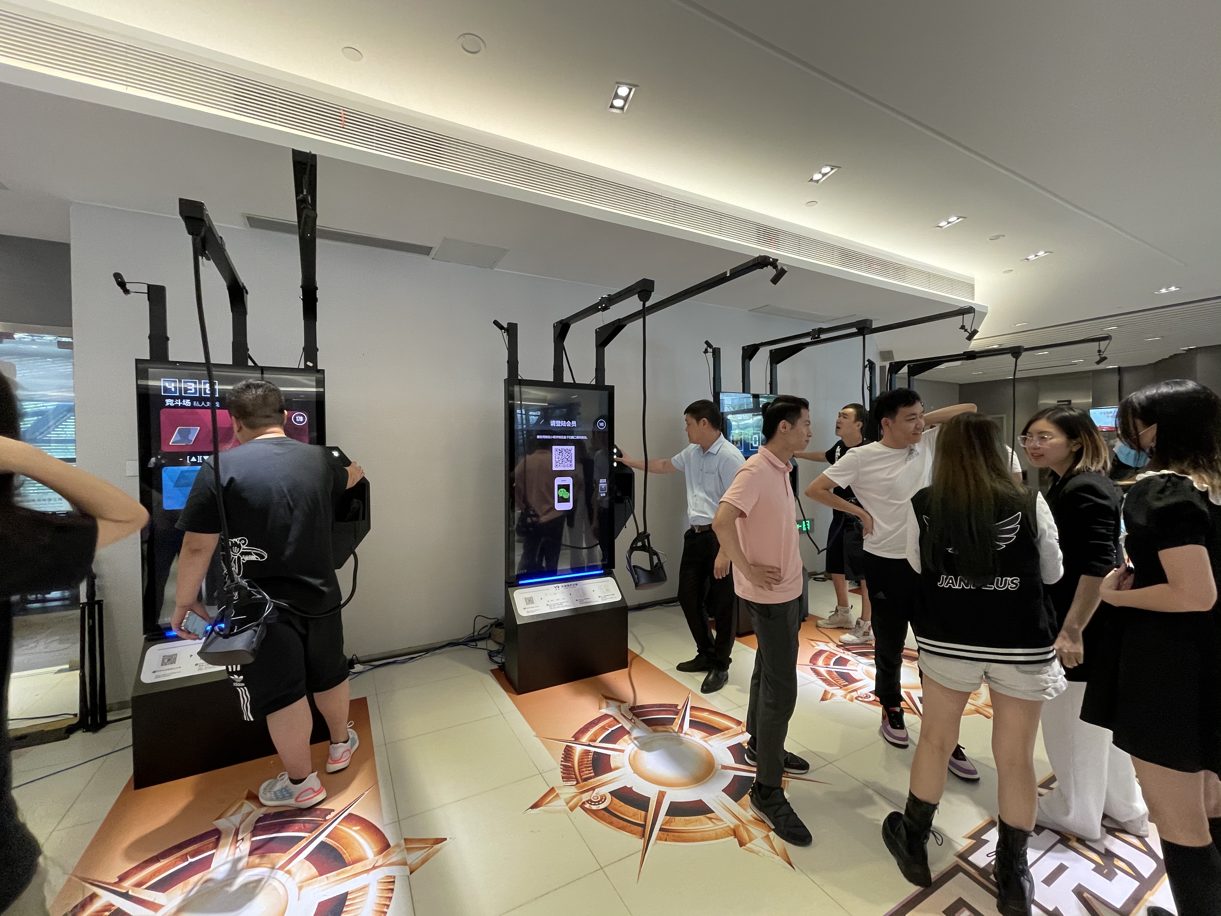 粤港澳青年电竞嘉年华成功举办 电竞成青年交流“新语言”