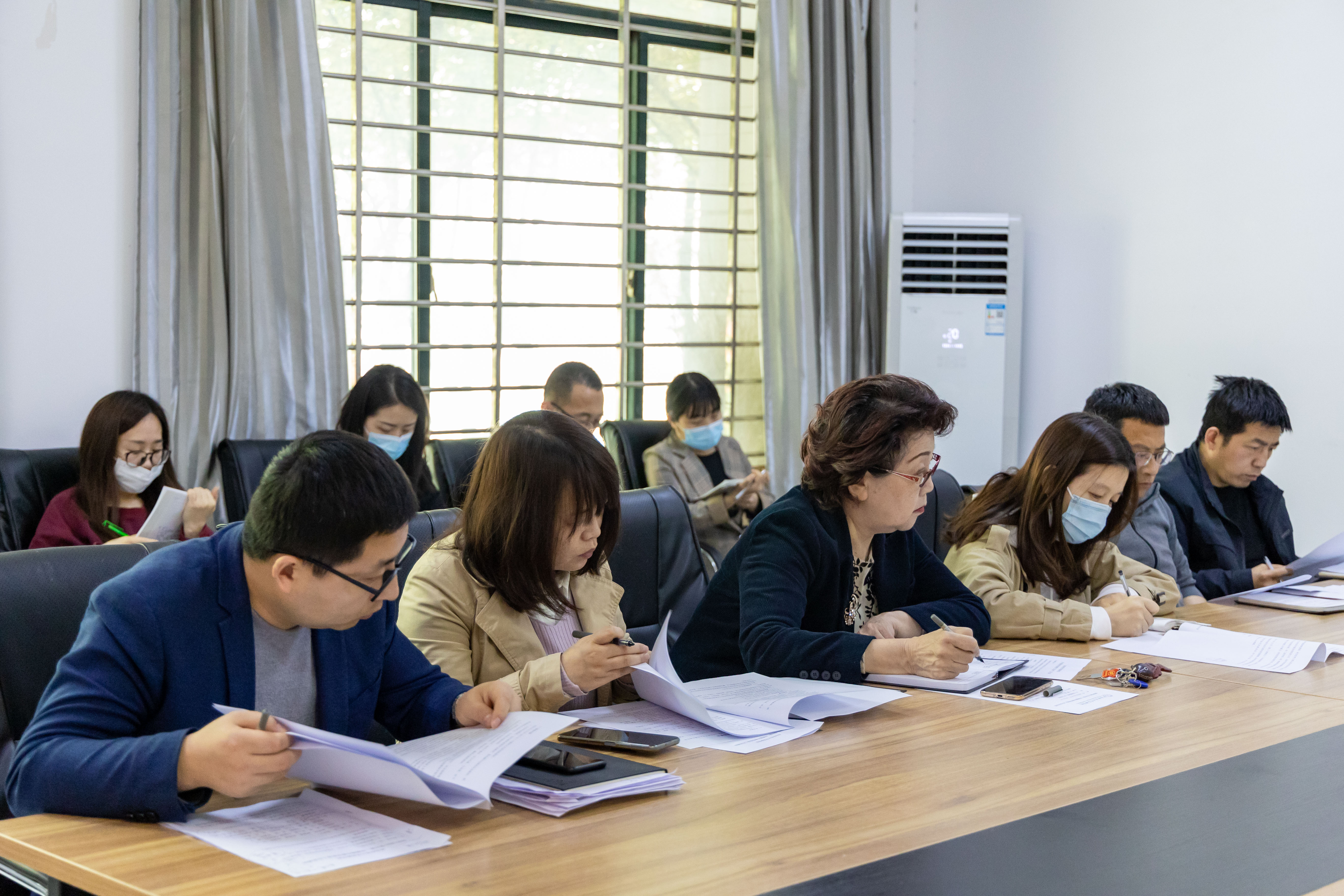 各学院(部)参会