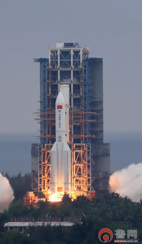 重磅中国天和号空间站核心舱发射成功舱内一装备属菏泽研发