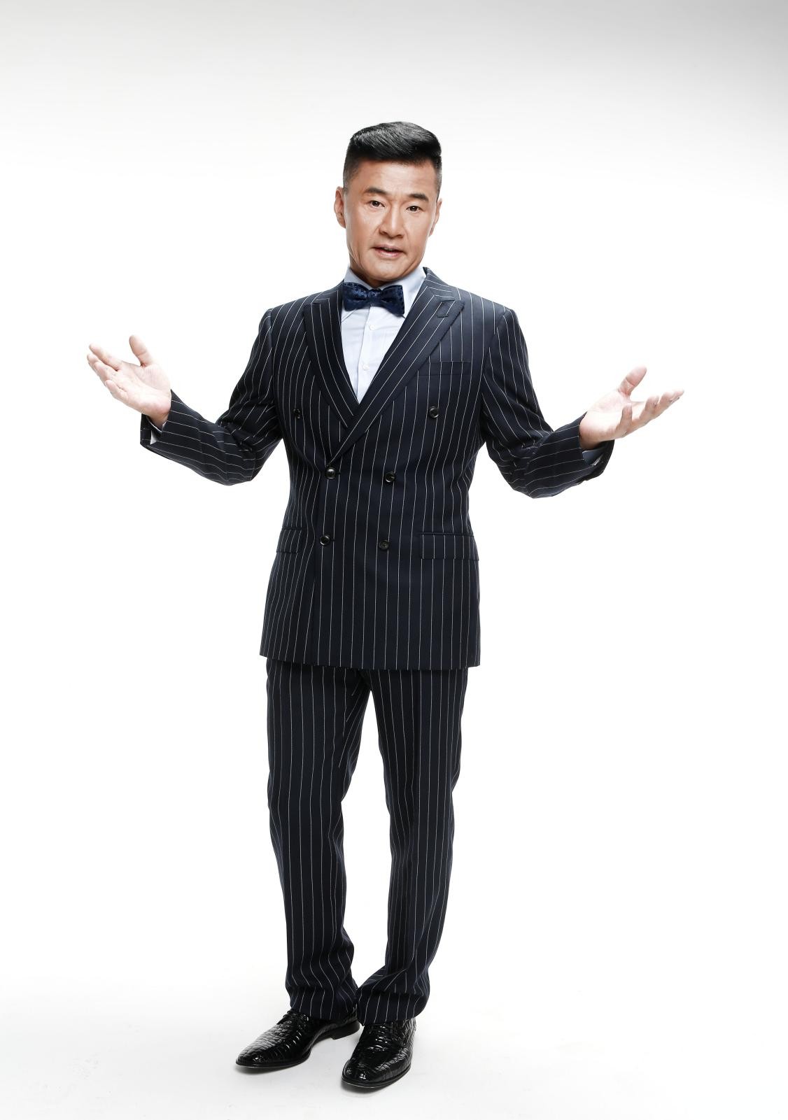 影视巨星于荣光正式签约品牌形象代言人凤凰网山东_凤凰网