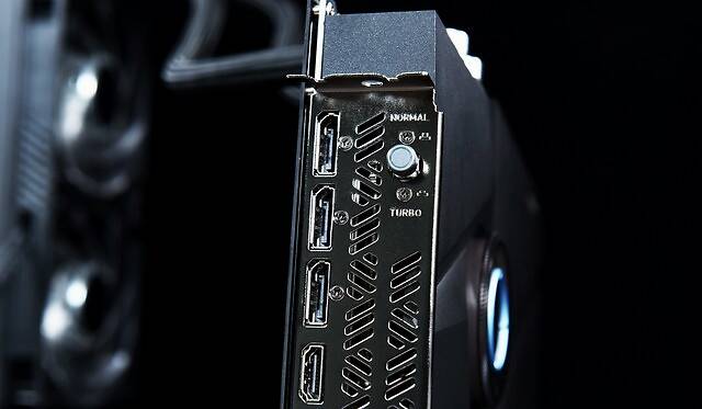 iGame RTX 3090水神评测