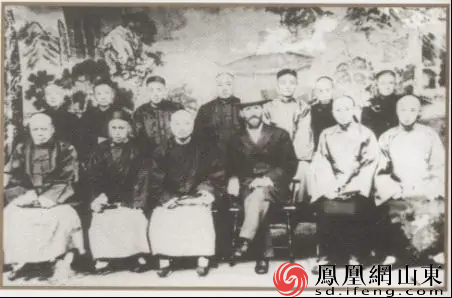 （1876年清朝与英国在烟台签订《中英烟台条约》）