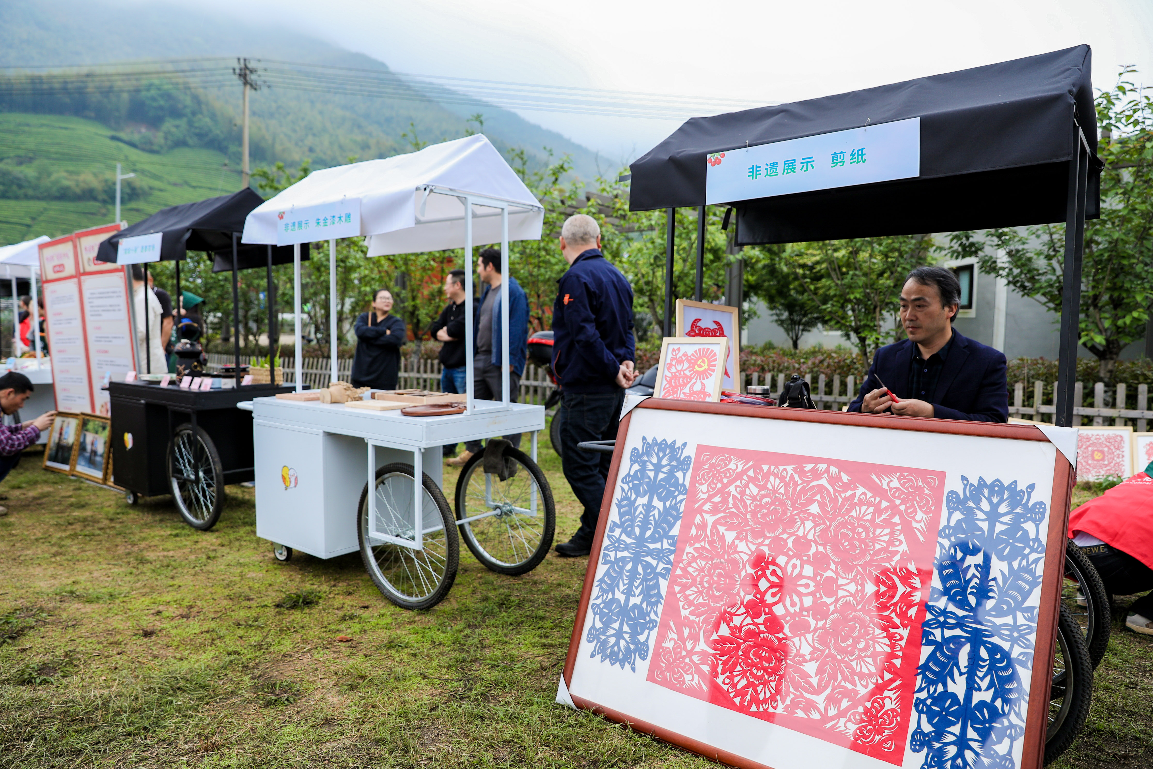 “樱红四月·献礼百年”鄞州区横溪镇第九届樱桃节开幕