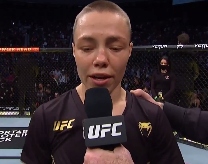 北京时间4月25日中午,在美国佛罗里达州杰克逊维尔进行的2021ufc261