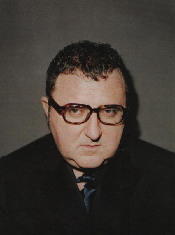 时尚界小胖子alberelbaz于巴黎去世享年59岁