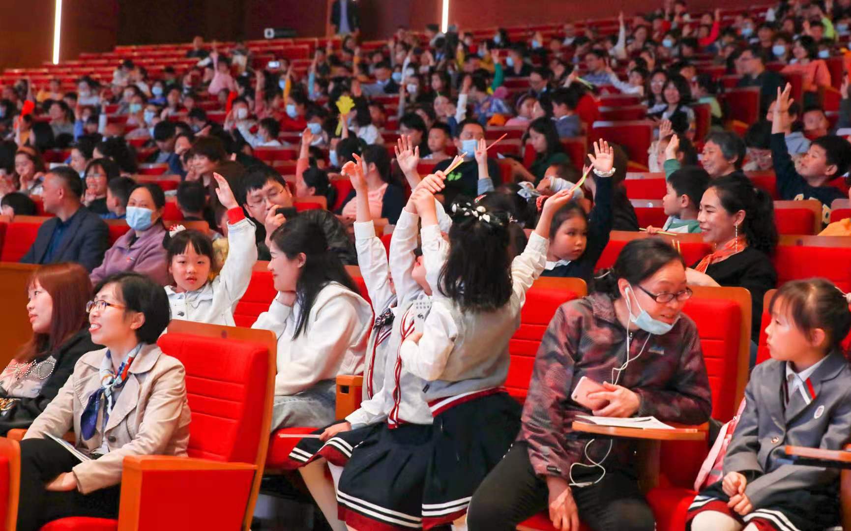 天元公学青少年活动中心“百场儿童音乐会”首场演出圆满举行