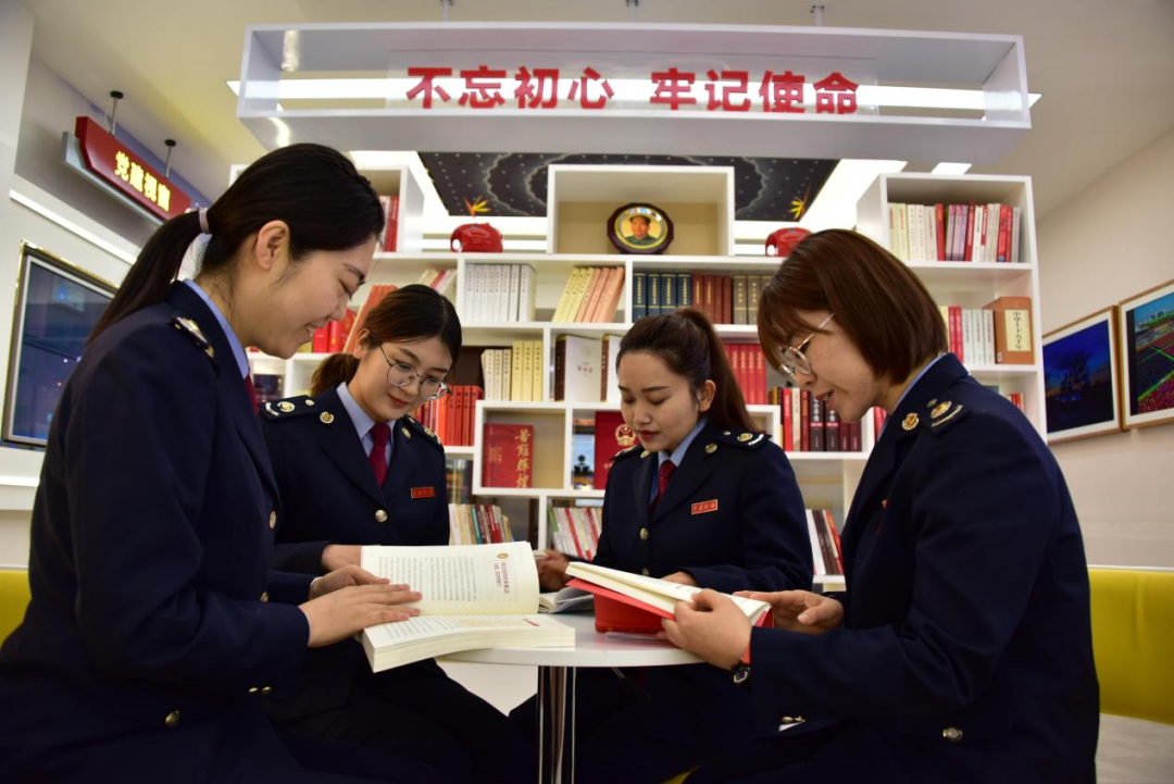 “五四”火炬点亮青春之光 甘肃税干这样迎青年节