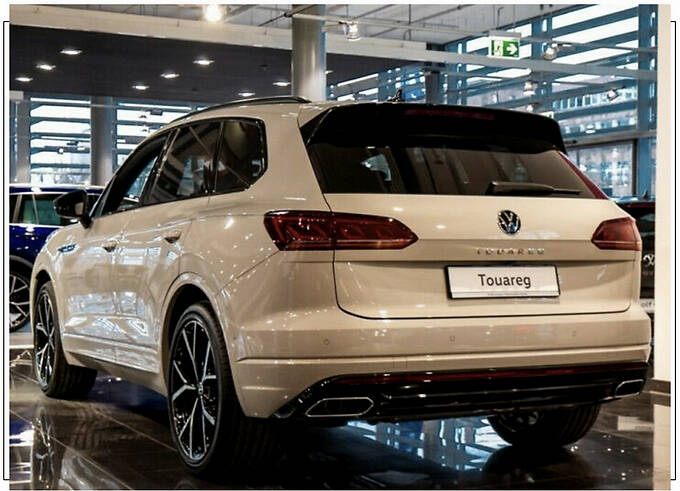 大众途锐进店实拍黑色外观套件/全新方向盘-图2