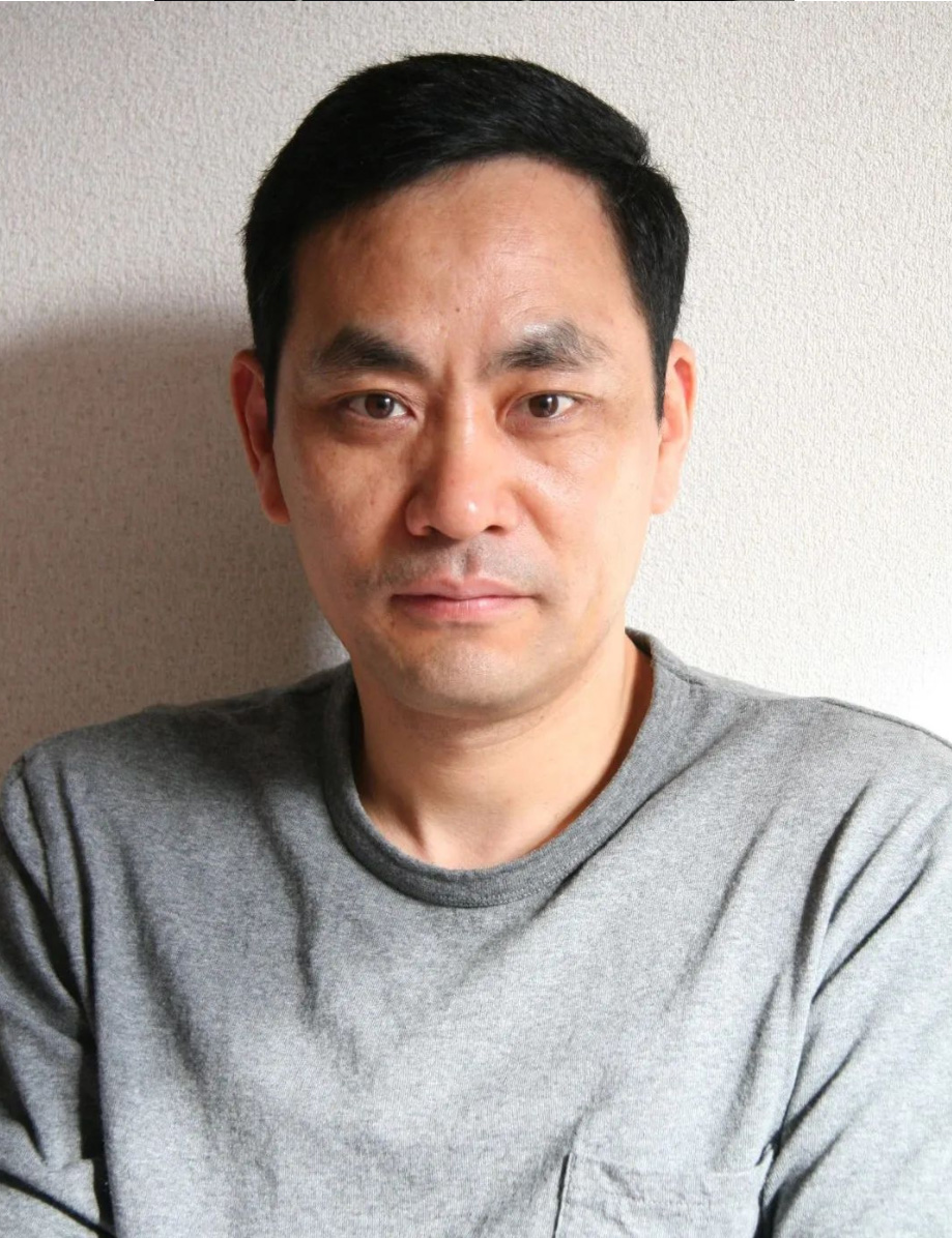 对话人介绍:田原