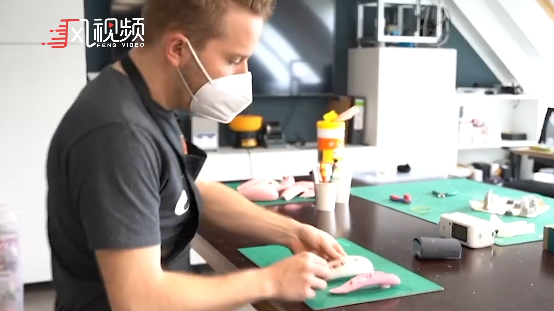 环保可降解 德国一公司用玉米淀粉制作成人玩具