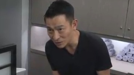 Andy老师上线！刘德华亲自给鲁豫洗头，手法熟练五星好评