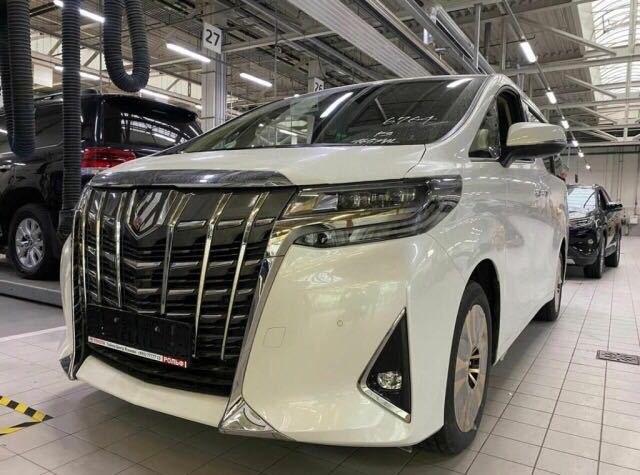 丰田埃尔法独一无二的尖端商务车热销