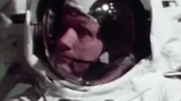 当年美国登陆月球的直播，是如何将画面传回地球的？