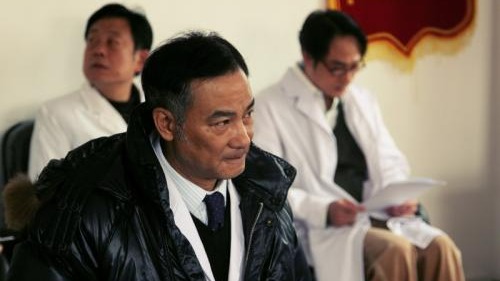 任达华在拍摄电影的时候，自称喜欢演出角色的震撼性