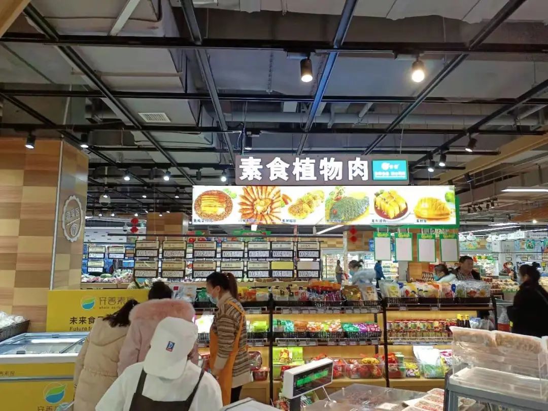 他一年內開四家素食店,信仰和事業兩全!