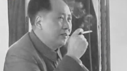 苏联政权背信弃义，毛泽东创作《卜算子·咏梅》振奋国人士气