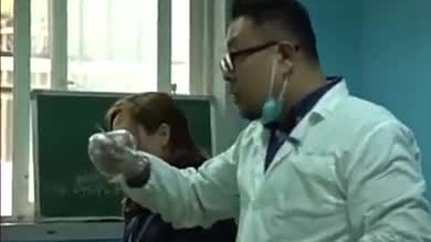 探秘中国入殓师：见惯血腥场面，用四小时缝合“砍头”遗体