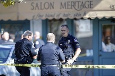 美国加利福尼亚州<em>斯托克</em><em>顿</em>市发生枪击案 一警员和一嫌疑人身亡