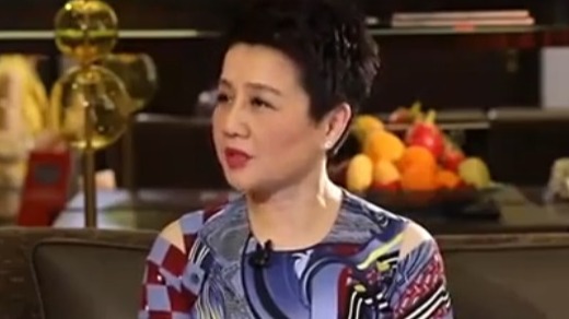 四太梁安琪回忆与赌王何鸿燊相识过程，两个人因舞定情