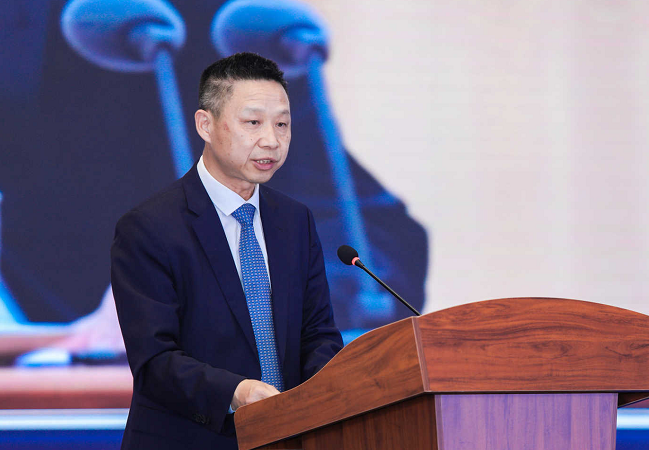 全国首个跨境医药论坛在郑州E贸易博览中心开幕