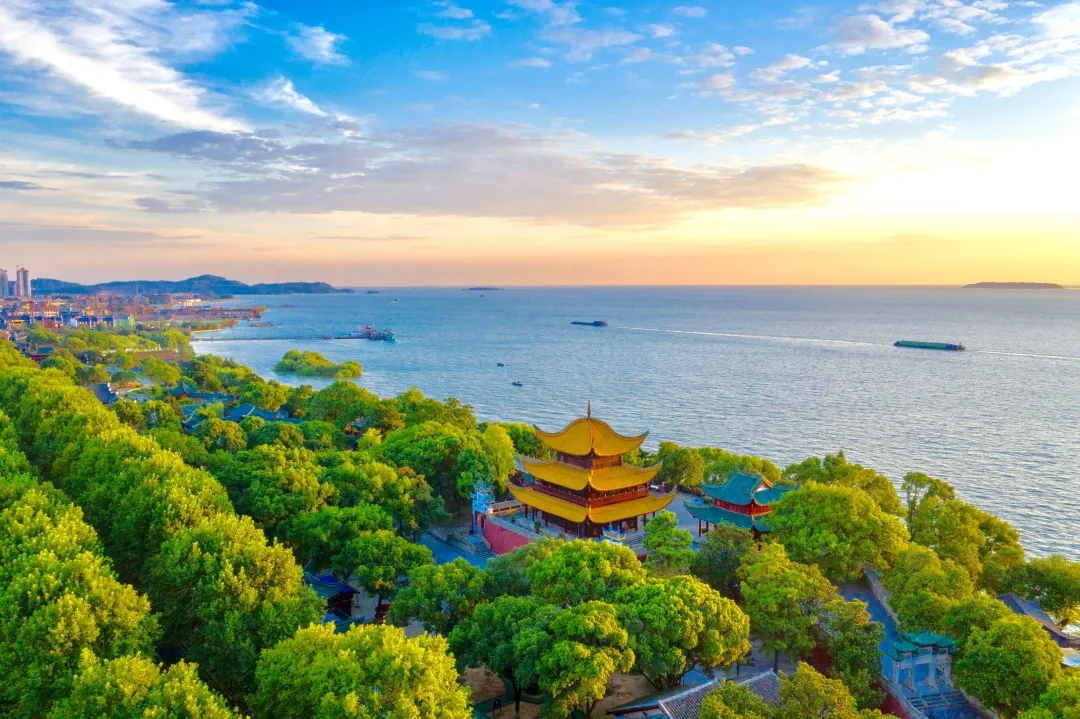 踏上"省域副中心"快车道的汕头,未来房价会突破2万吗?