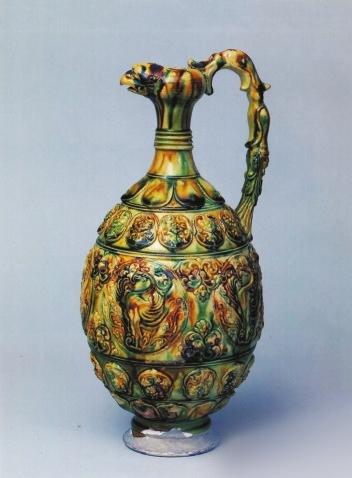 中国骨董　清朝同時代　染付四面唐人物紋壺 中国骨董 清朝同時代 染付四面唐人物紋壺