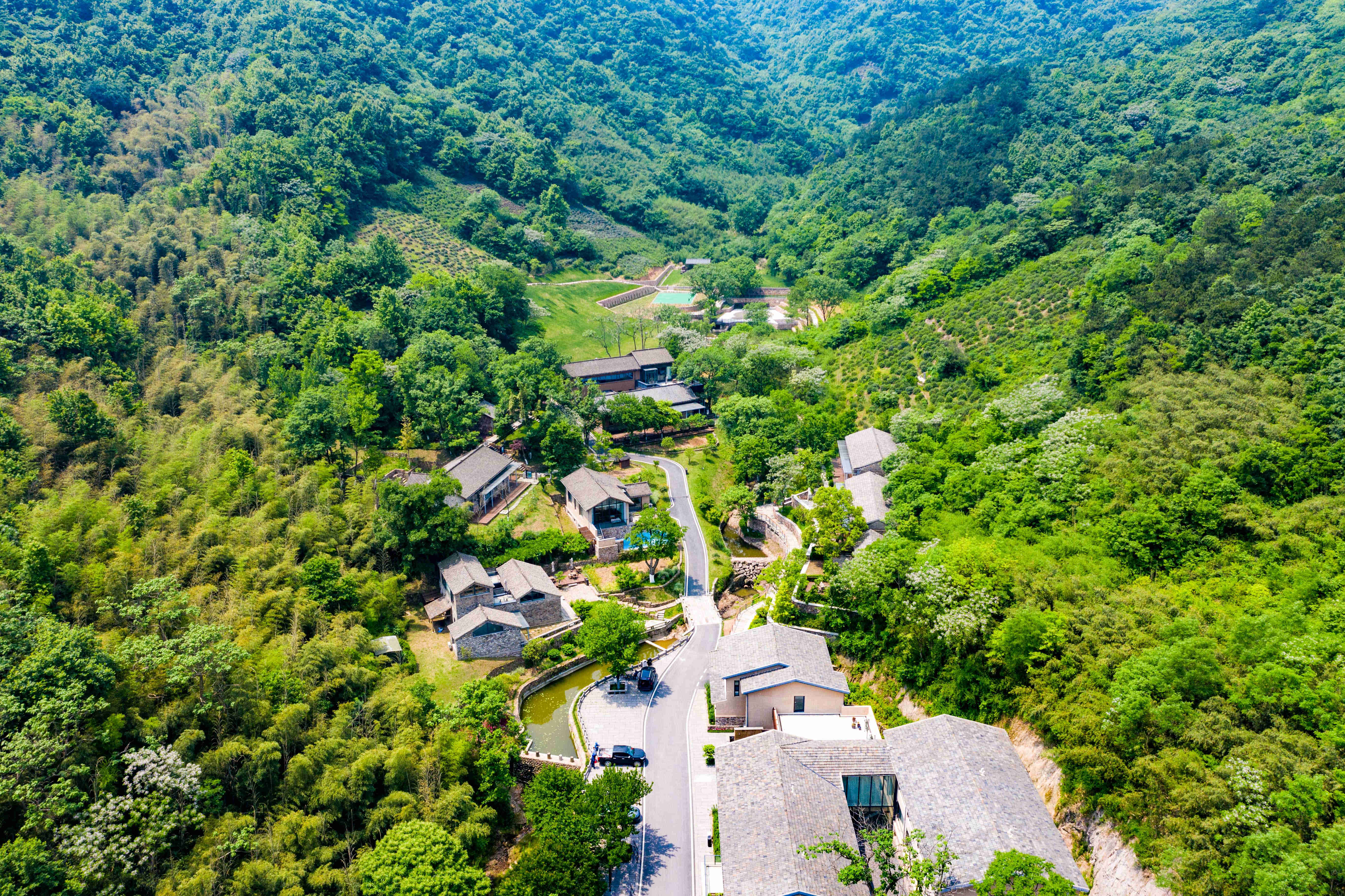 图为庐江县万山镇云里安凹民宿