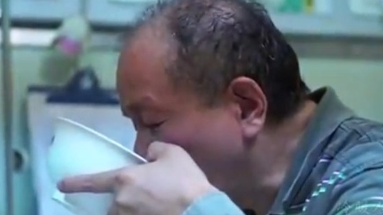 李建利出事前热爱游泳健身，但现在的他需要终身进行康复治疗