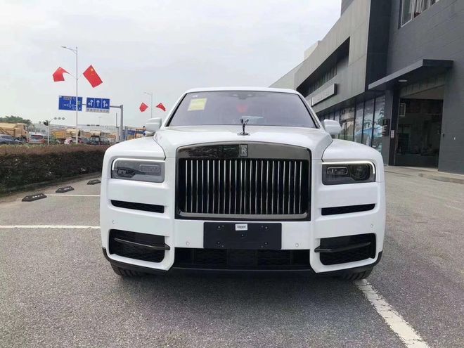 劳斯莱斯库里南豪华车系新价格超多惊喜
