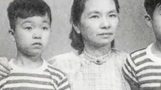 朱谌之由于工作性质和家人聚少离多,她曾在给丈夫的信中透露情感_凤凰网视频_凤凰网