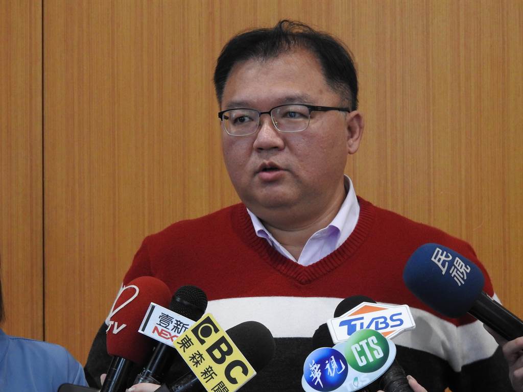 台湾一妇人确诊后在家隔离竟身亡蓝委吁撤换陈时中