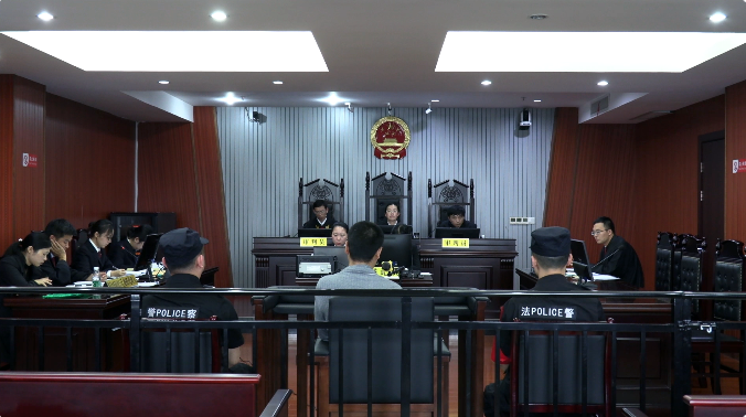 吉水暴力伤医致死案开庭 被告涉嫌故意杀人罪择期宣判 凤凰网