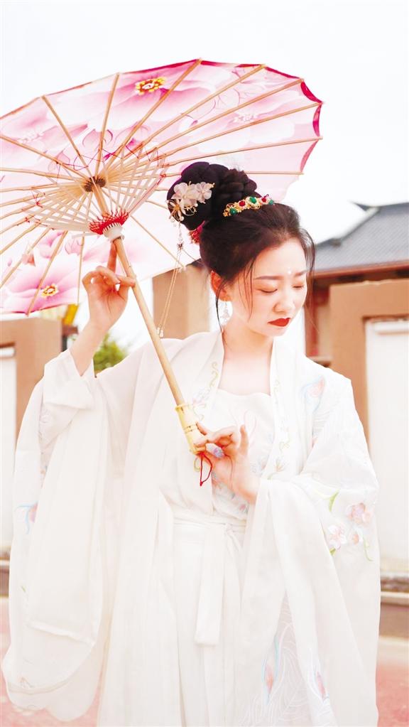 汉服旅拍 （景区供图）