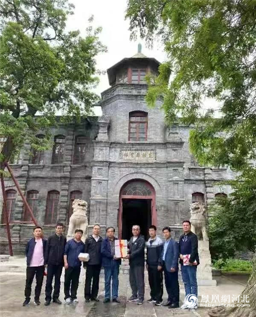 图2：来自古莲花池