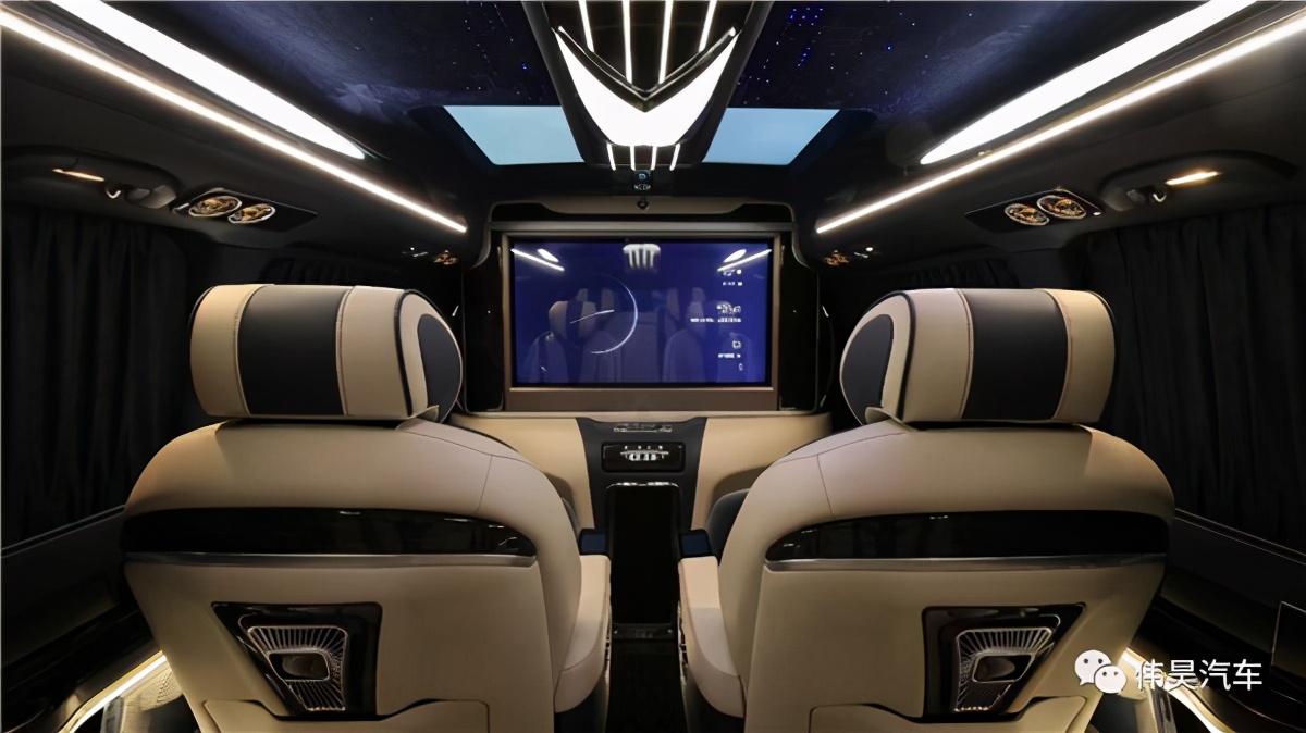 新款上海伟昊定制奔驰V级七座商务车，灵感源于大海星辰元素