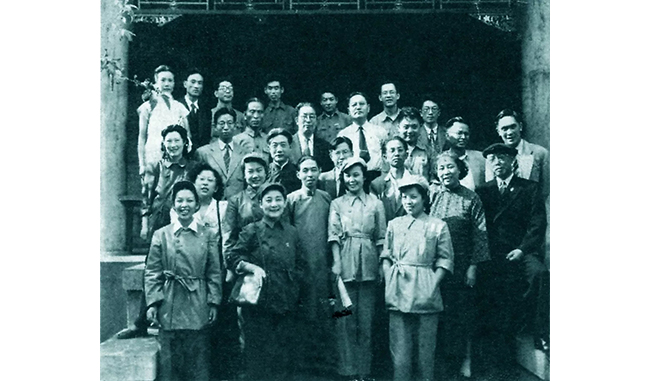 青年眼中的中国——香港大营救 最伟大的抢救工作