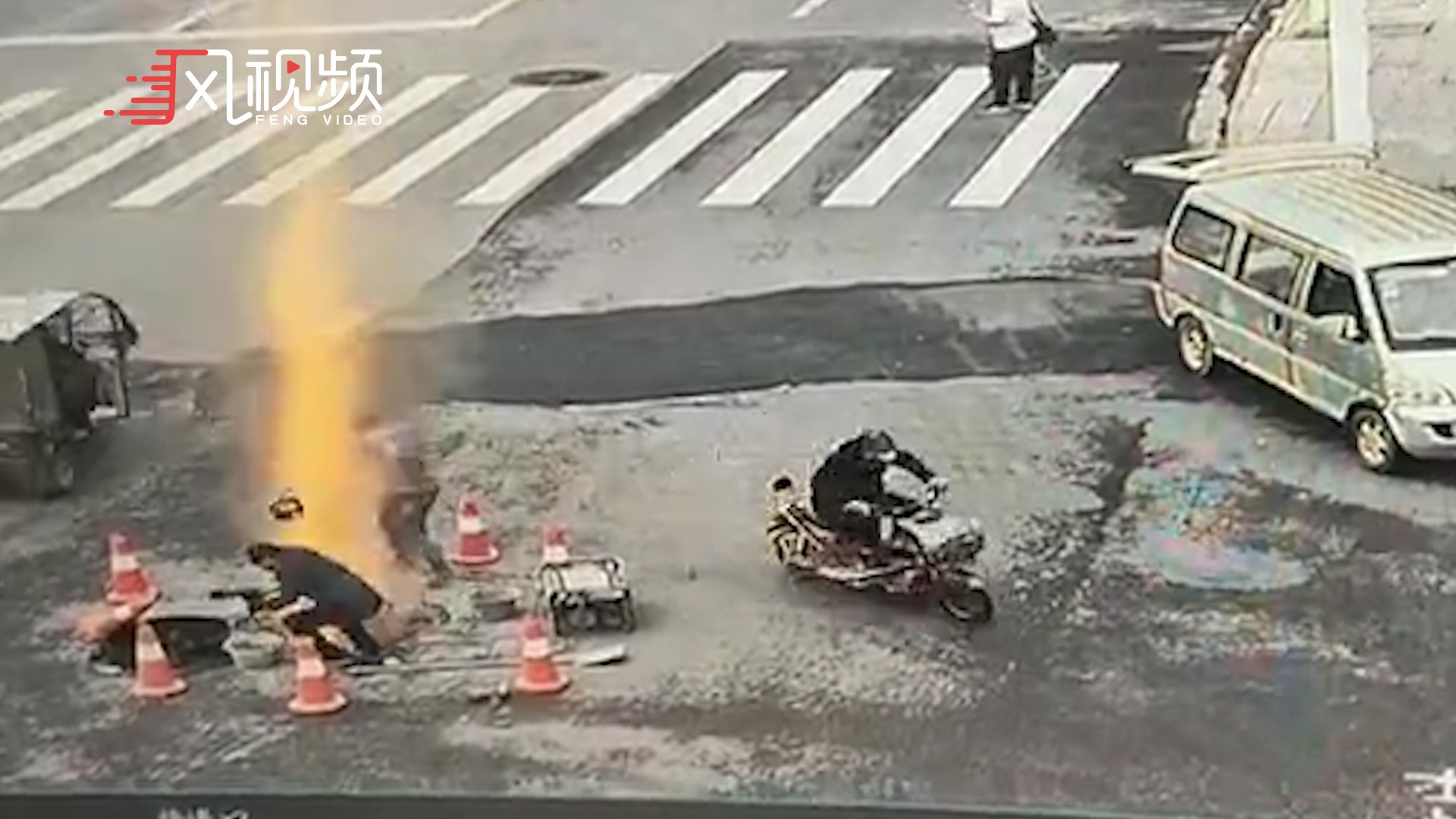 武汉一路面发生爆炸，官方回应：4人受伤