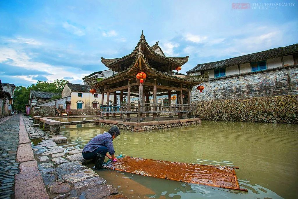 芙蓉村:被称浙江国宝 跨越千年却依旧美若初见