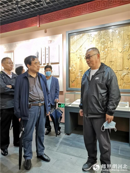 图4：来自古莲花池