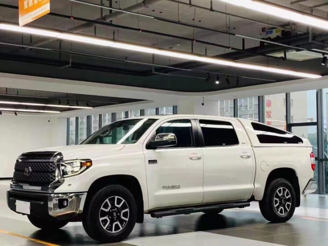 20款丰田坦途皮卡5.7v8发动机可贷款买