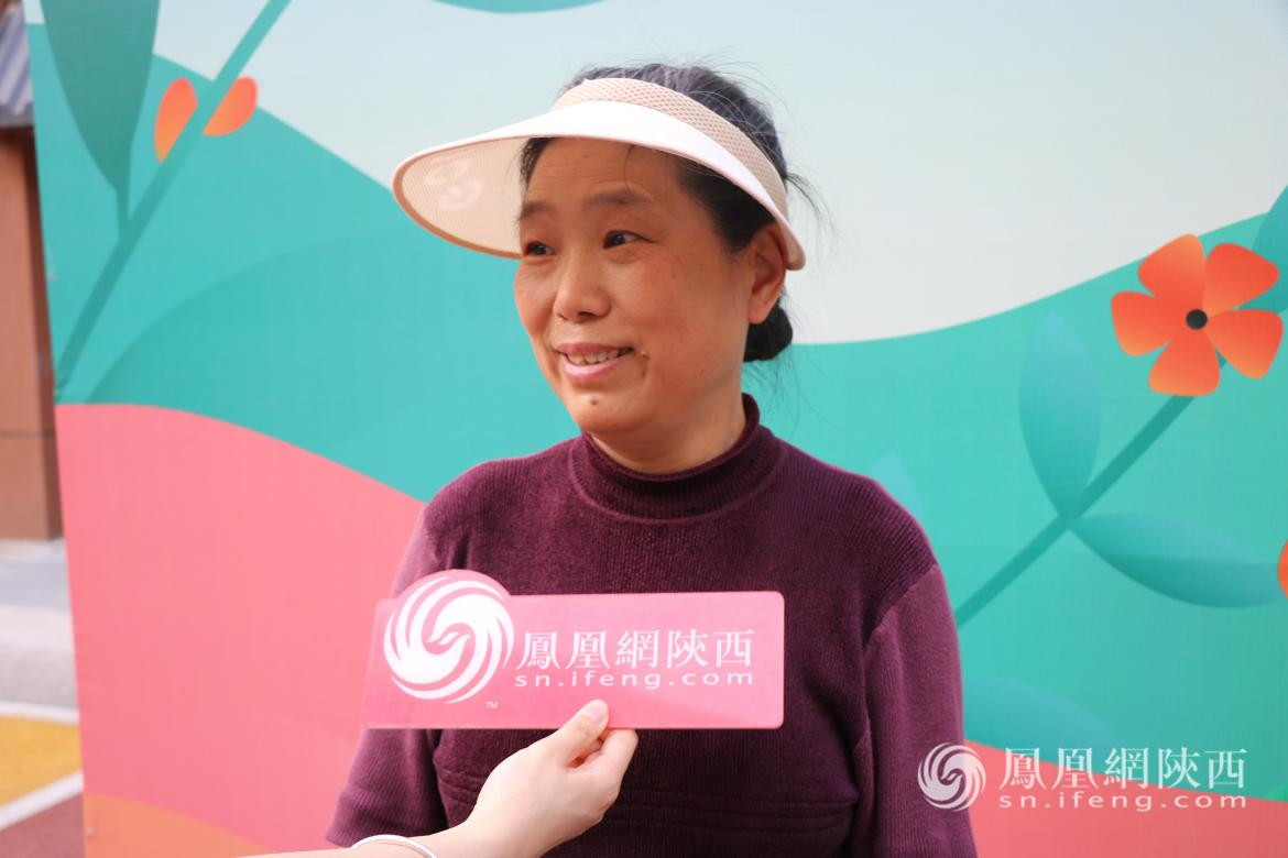 姚女士接受凤凰网陕西专访