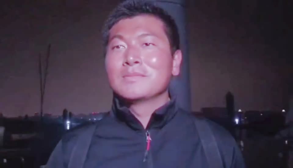 路得队舵手王路坤：第二赛段比第一段风浪更大 冲刺阶段靠运气逆转