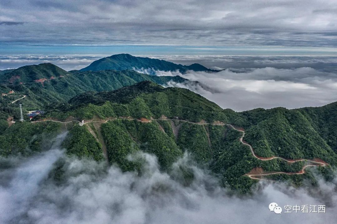 航拍武宁太平山云海翻滚 如人间仙境凤凰网江西_凤凰网