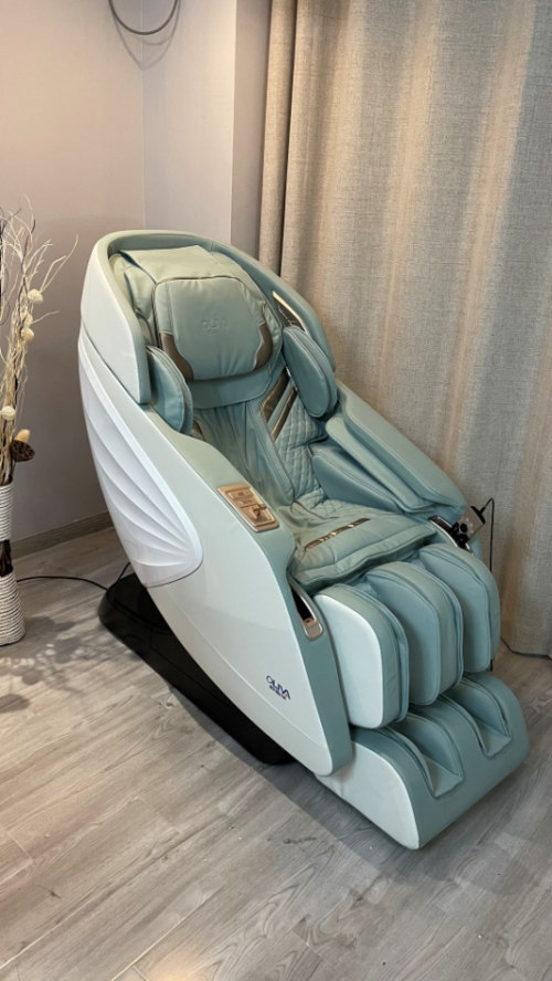 按摩轮带花瓣的按摩椅用起来怎么样?—oliva欧利华8500真人评测