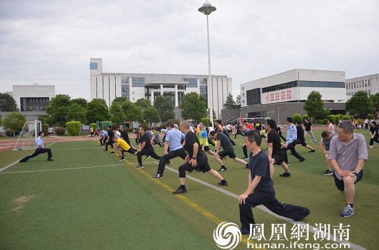 常德經開區公安局組織開展大練兵體能訓練暨摸底測試