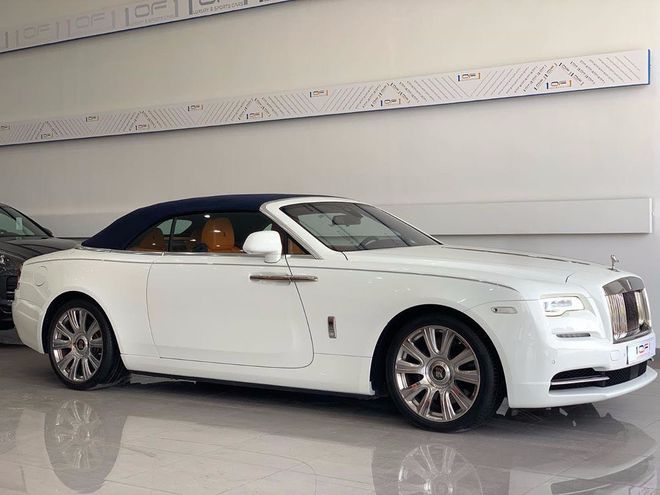 21款劳斯莱斯曜影轿跑举世闻名为此心动