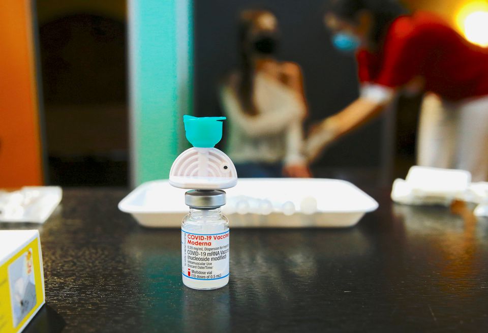 莫德纳新冠疫苗图片