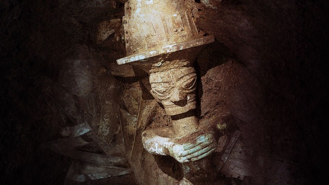 新国宝三星堆铜顶尊跪坐人像惊艳亮相