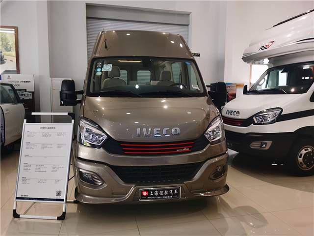 依维柯欧胜七座商务车定制版多少钱